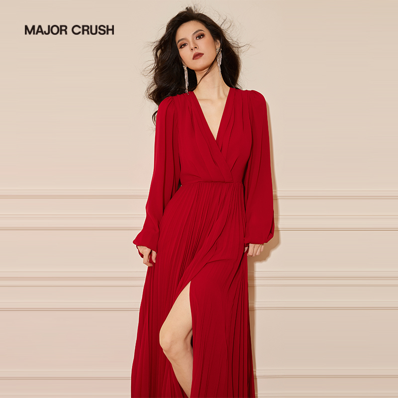 MAJOR CRUSH新款连衣裙殷红花海压褶气质红色优雅名媛连衣裙6771