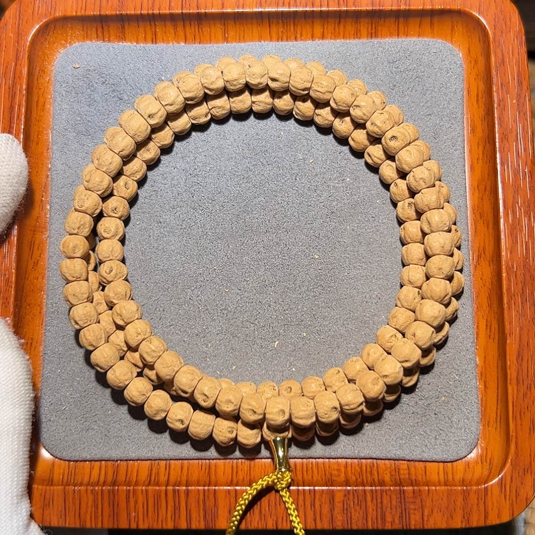 金***叹柏香籽/百香籽吊坠油皮莲花独眼单坑鬼7+