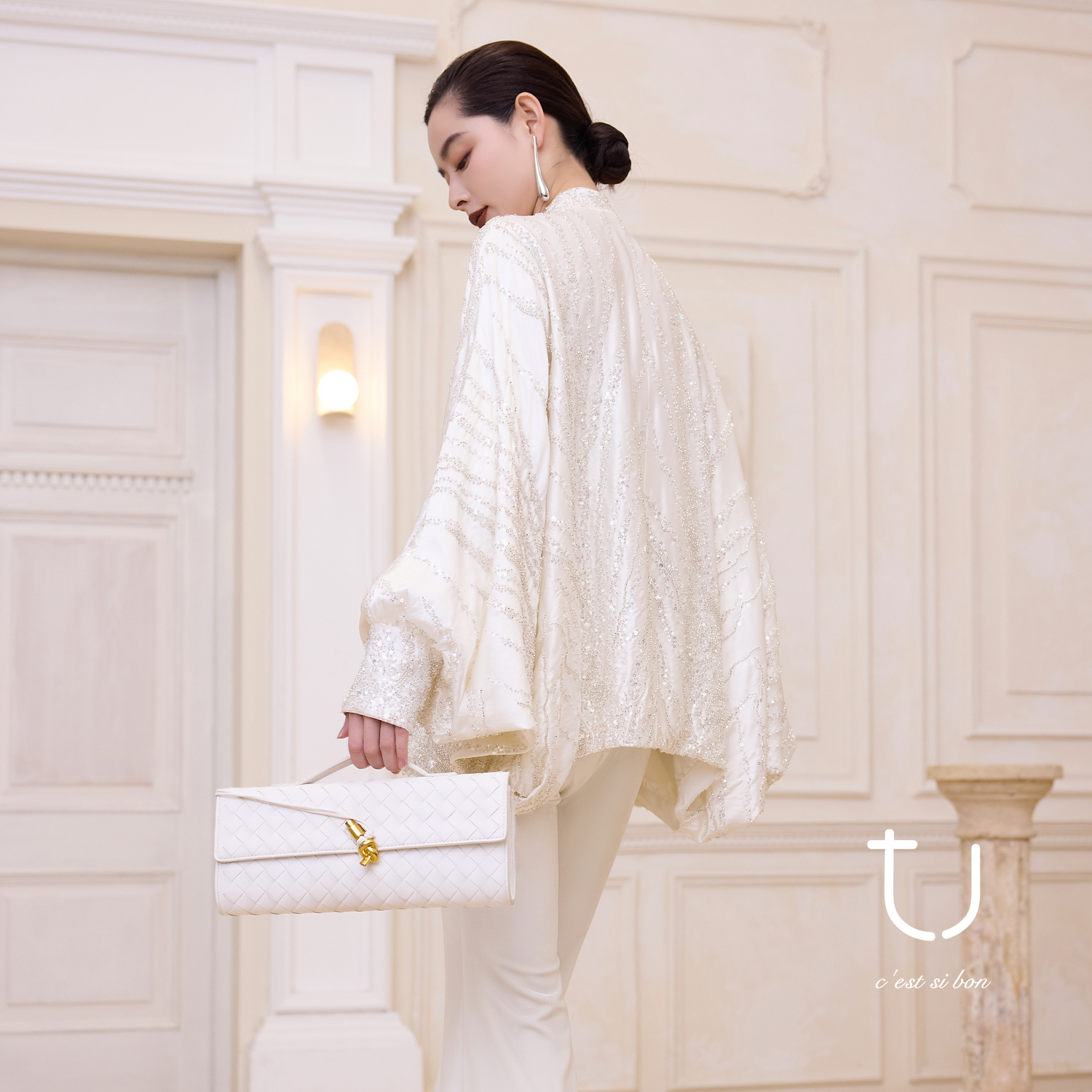 【明星同款】TU女装 浅银珍珠 桑蚕丝重工钉珠开衫25秋新款短外套