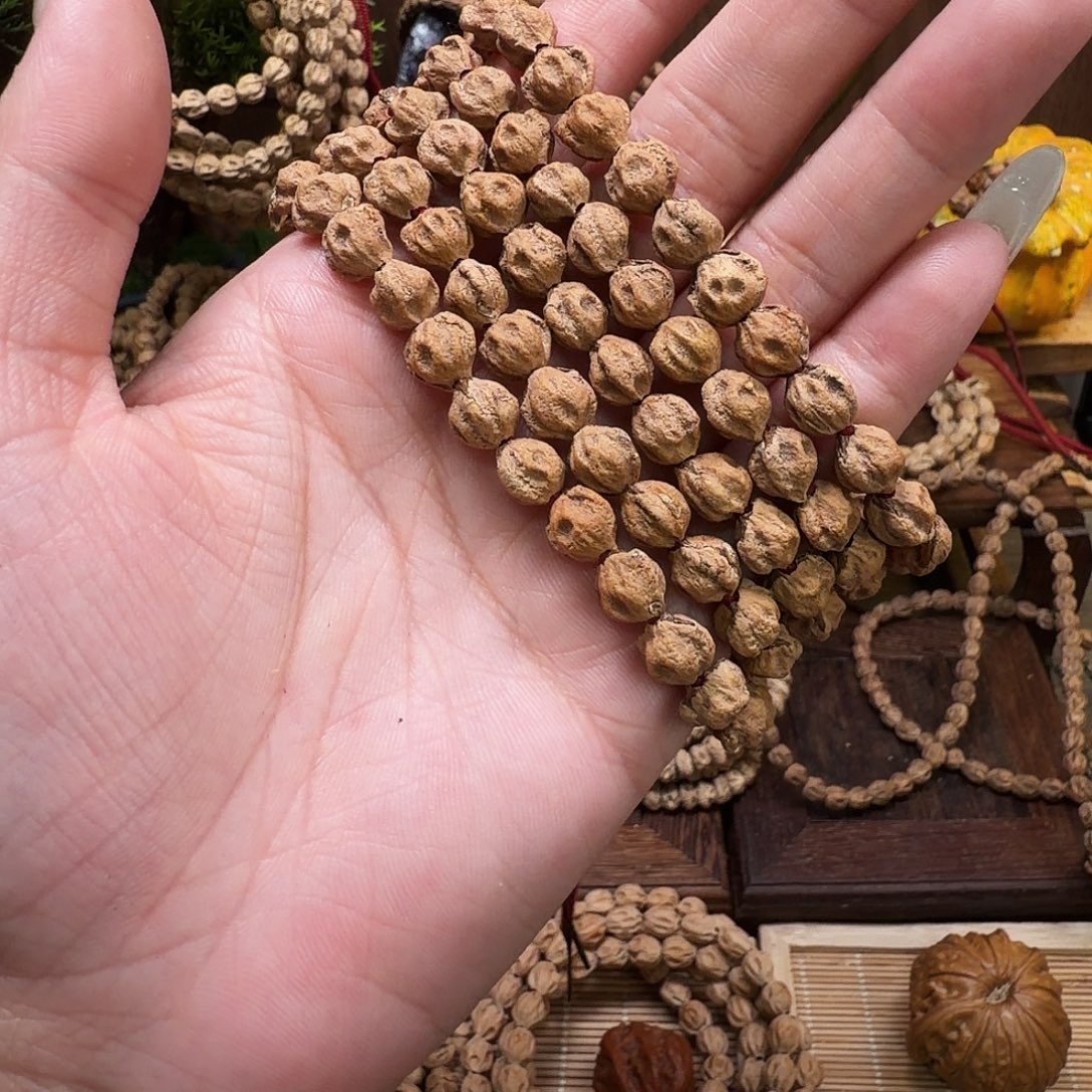 剑***红柏香籽/百香籽吊坠