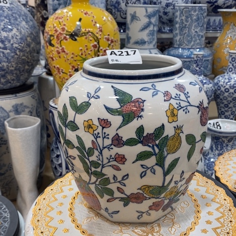 【闪购商品】摆件陶瓷花瓶摆件。。。