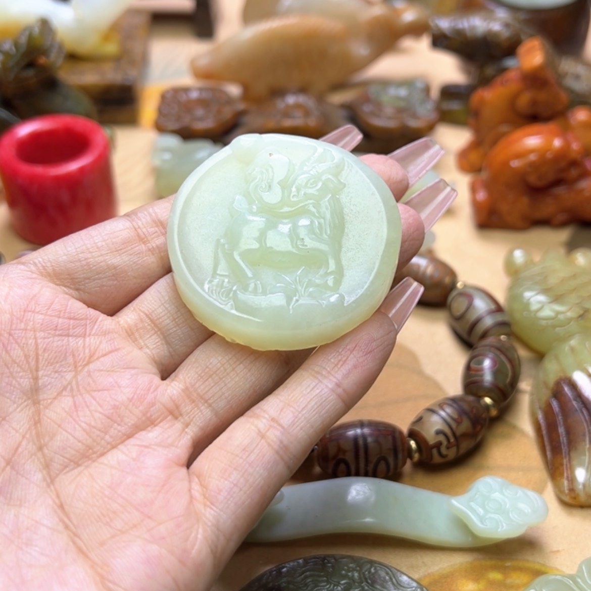 【闪购商品】蛇纹石玉颈饰未镶嵌
