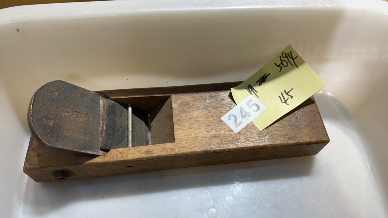 用 5694     茶杯        中古物品 ，看好下单 