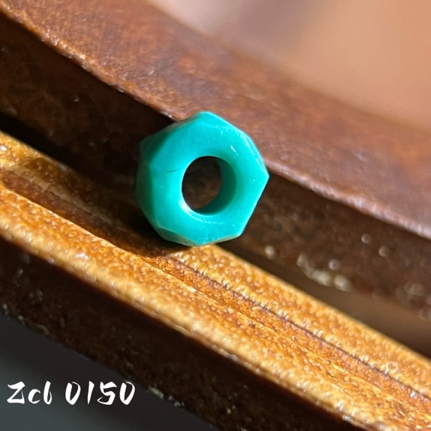 绿松石ZCL 0150 尺寸4.8*2.6左右