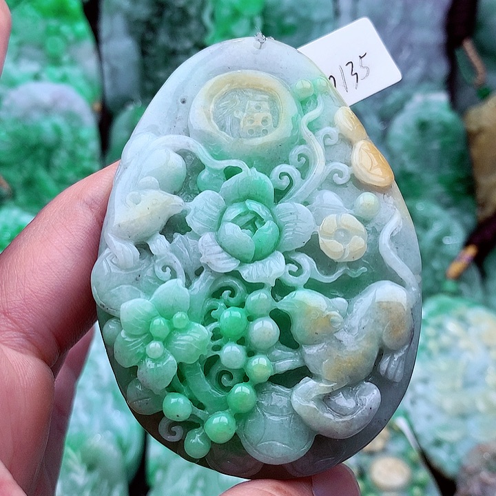 翡翠吊坠(不含链)未镶嵌