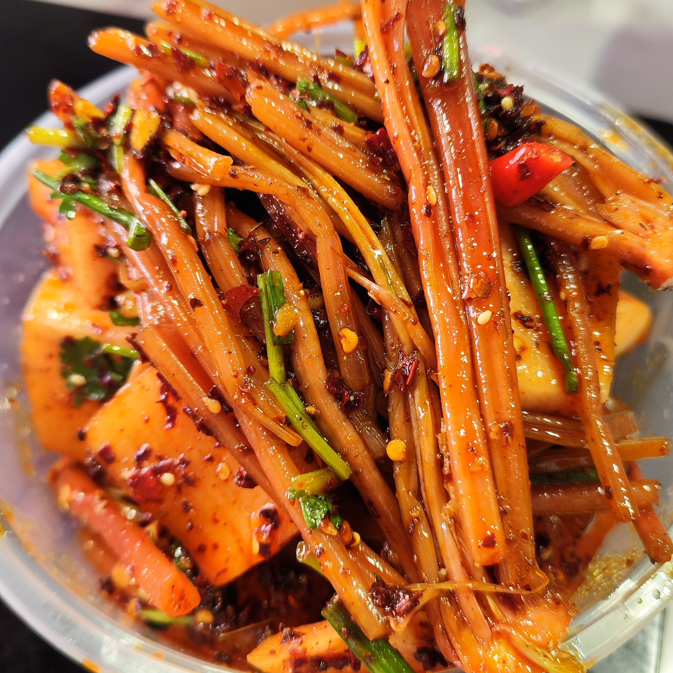 本地酸甜红萝卜 红萝卜杆杆