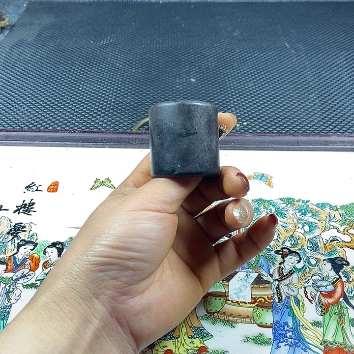 紫砂其他。                 