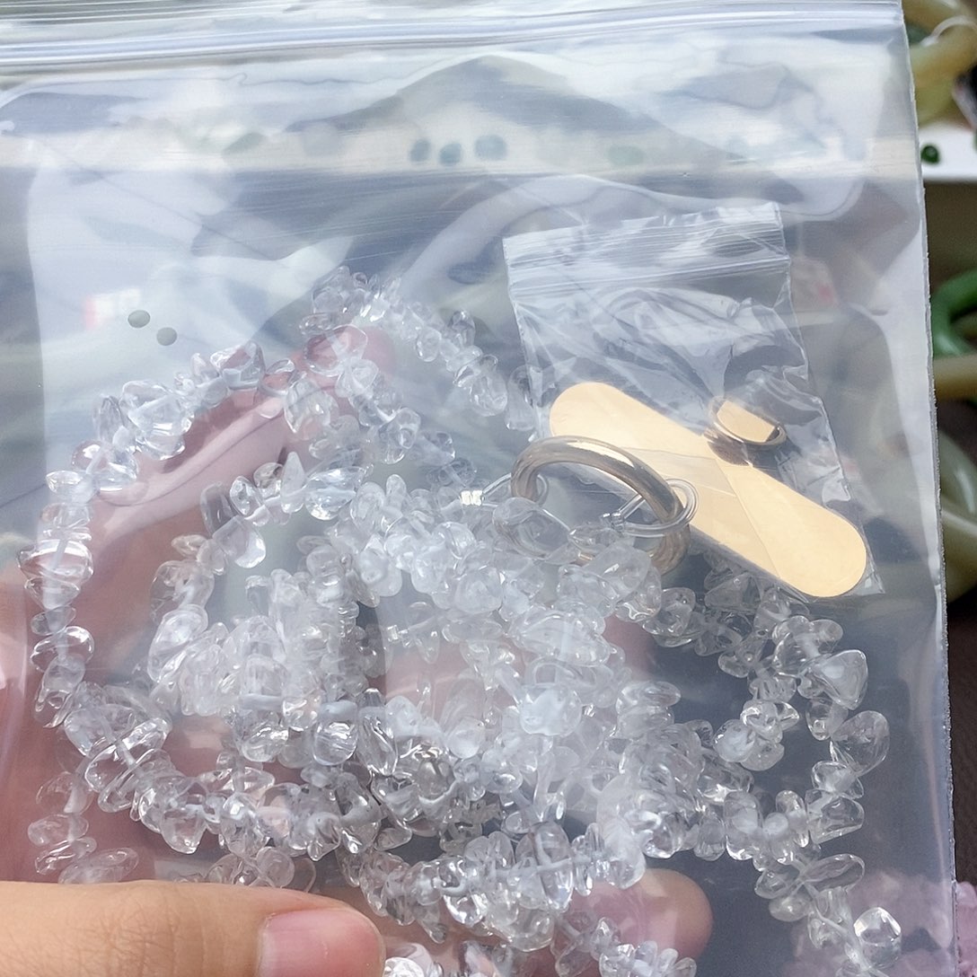 南红玛瑙颈饰未镶嵌小*