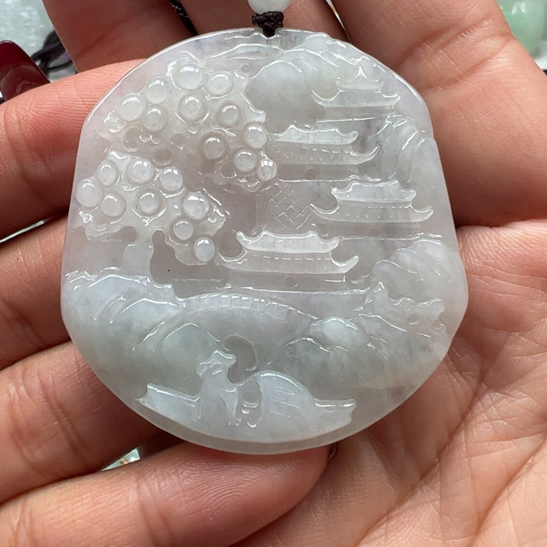 翡翠颈饰未镶嵌山水牌