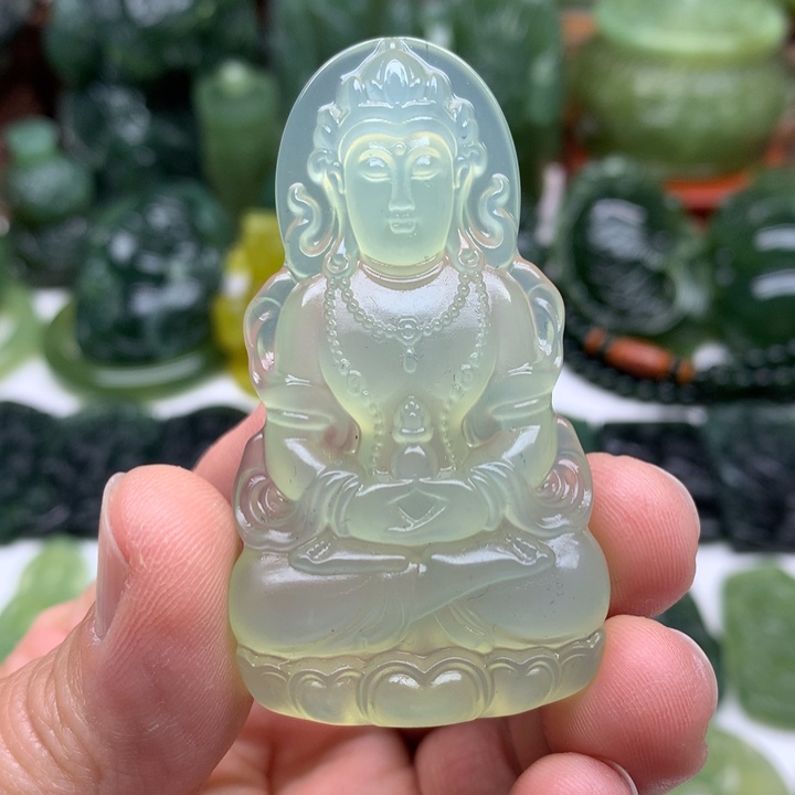 蛇纹石玉颈饰未镶嵌