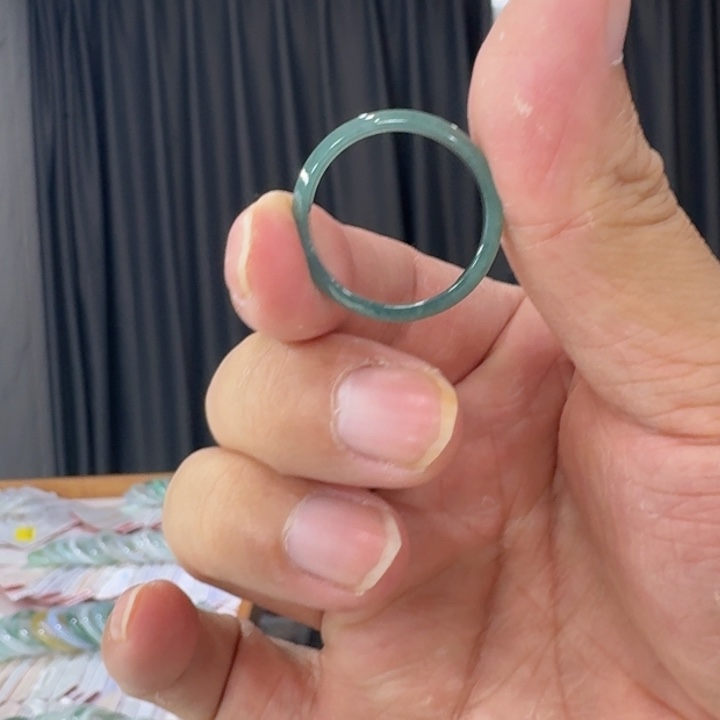 翡翠戒指未镶嵌纯天然翡翠a货