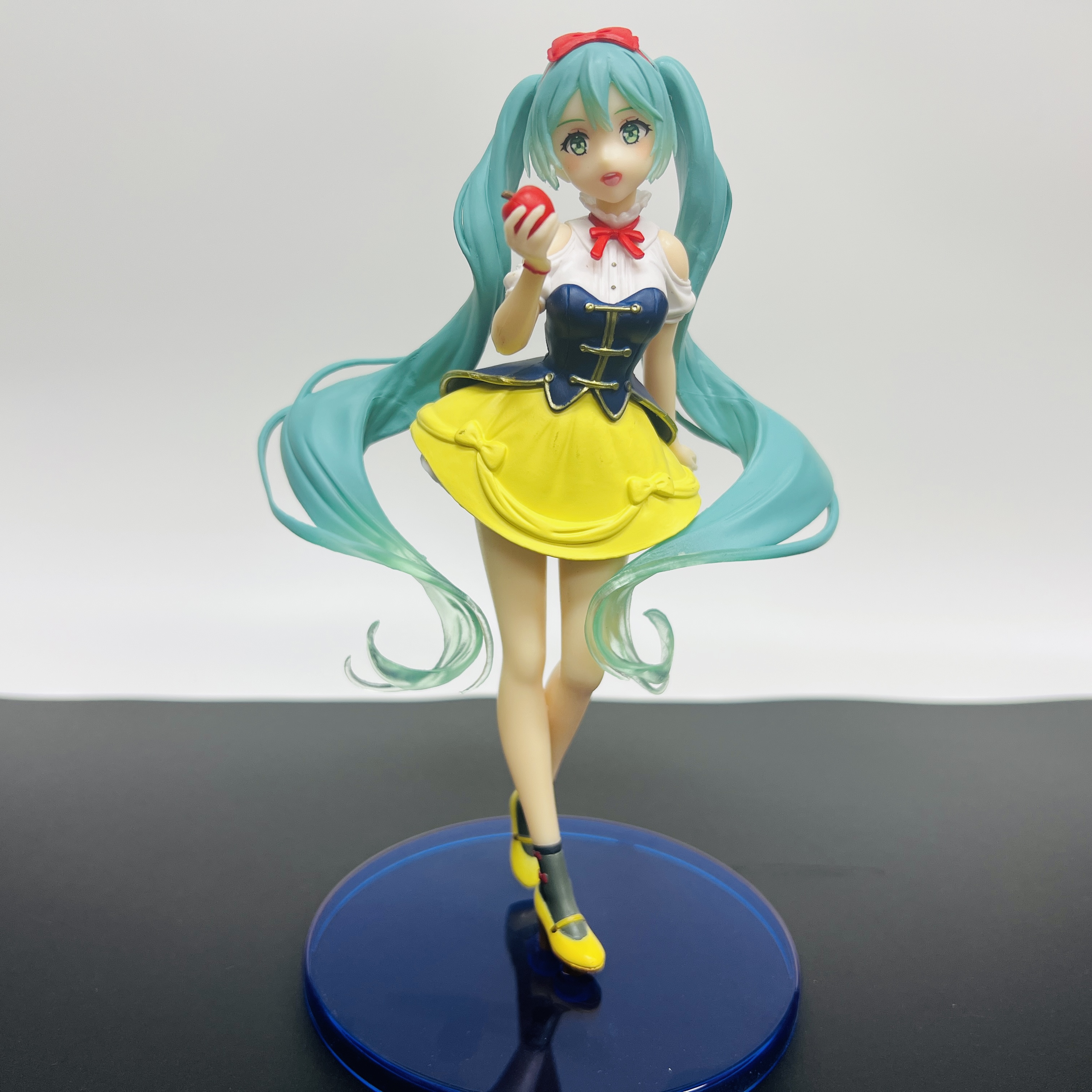 【MK优选】初音未来白雪姬初音景品手办二次元动漫模型摆件生日礼物