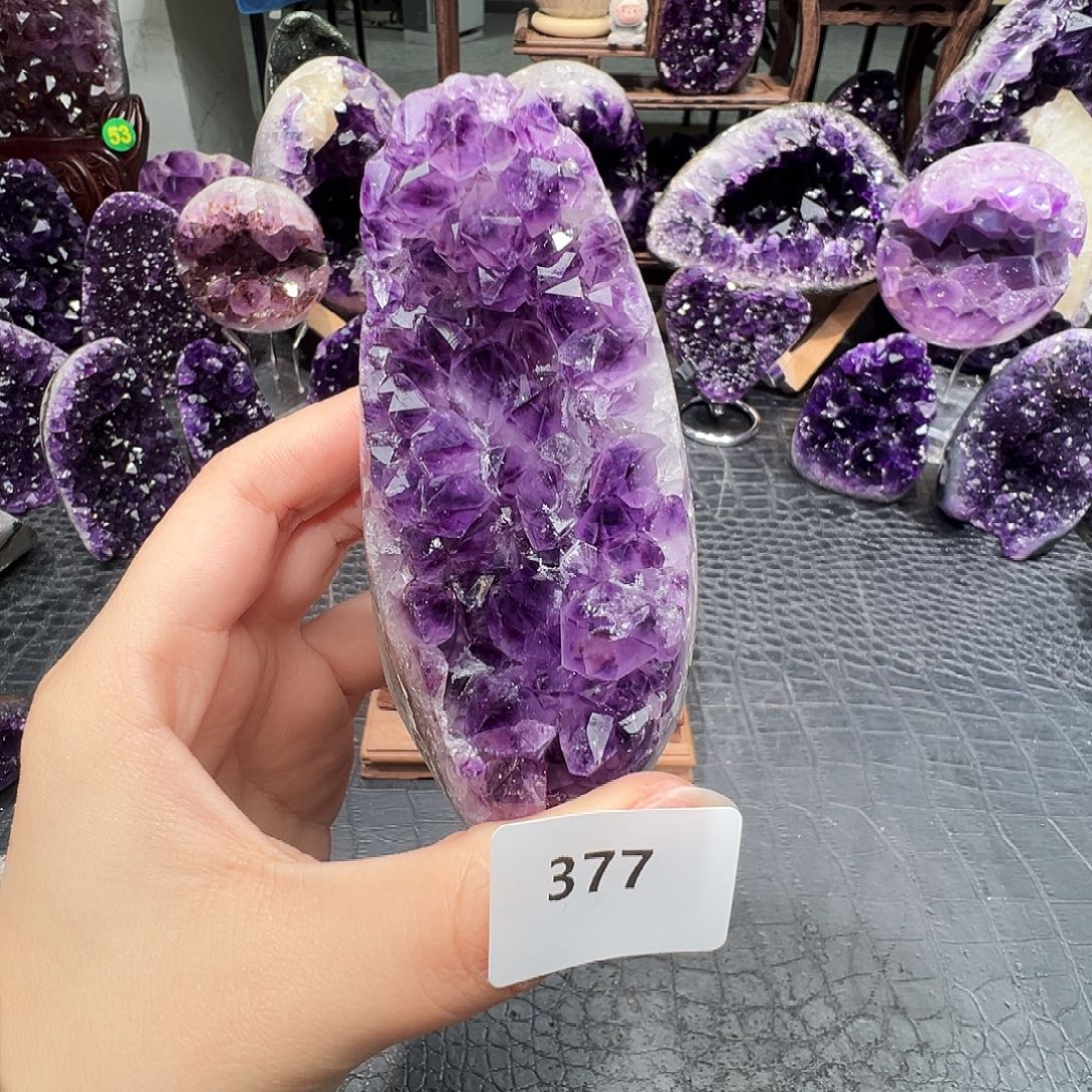 紫晶珠宝半成品未镶嵌