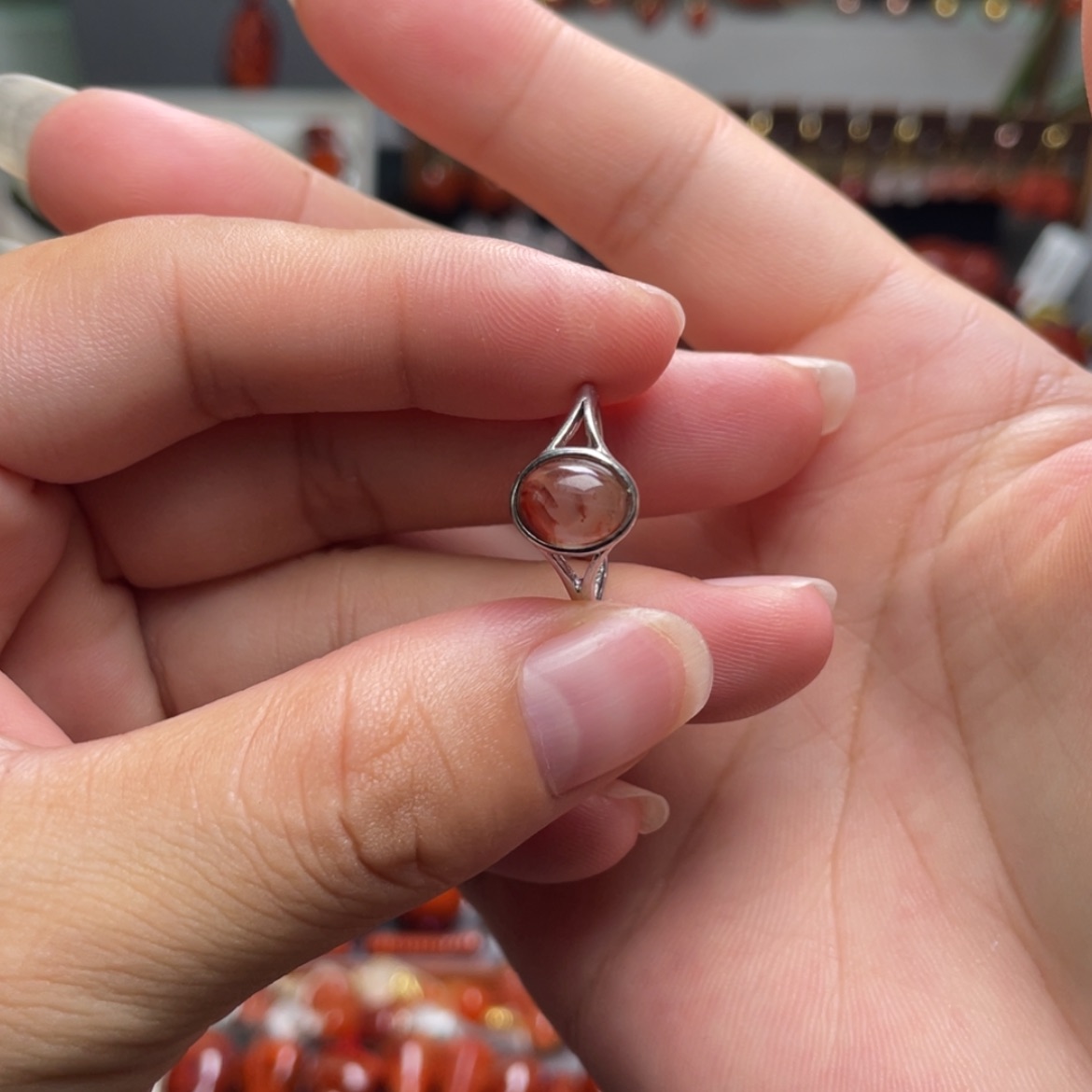 【闪购商品】银S925镶嵌银戒指南红玛瑙