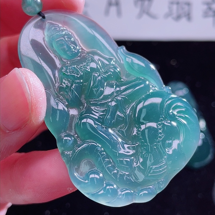 翡翠颈饰未镶嵌999999999