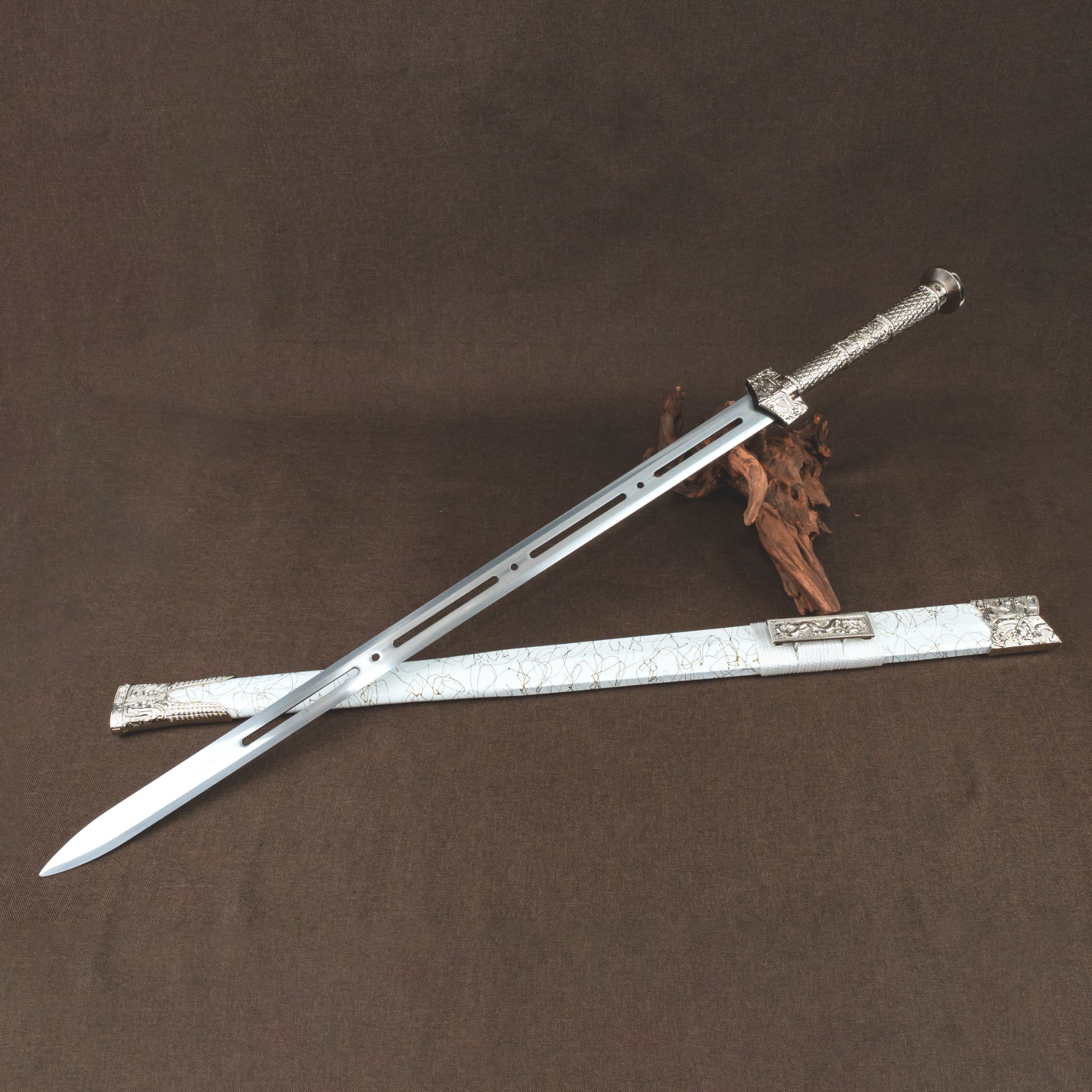 冰魄汉剑杉木包布鞘合金手柄装饰高锰钢剑身不开刃工艺品