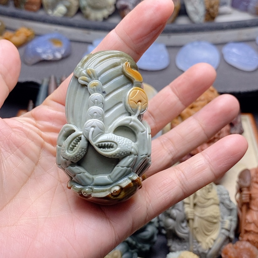 【闪购商品】定制石英质玉吊坠未镶嵌