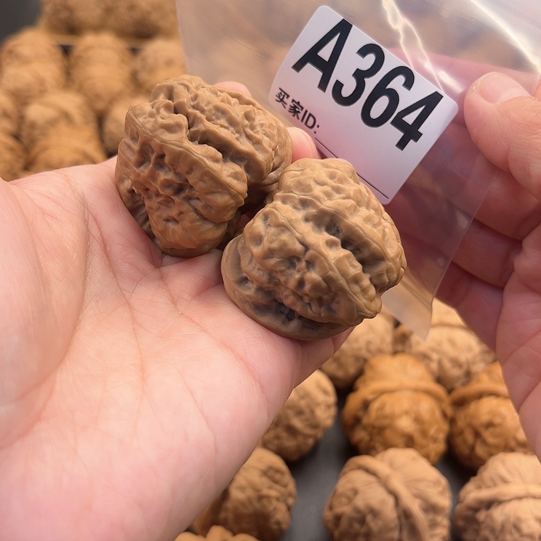 桃核把件都****点蛙蛙福利40