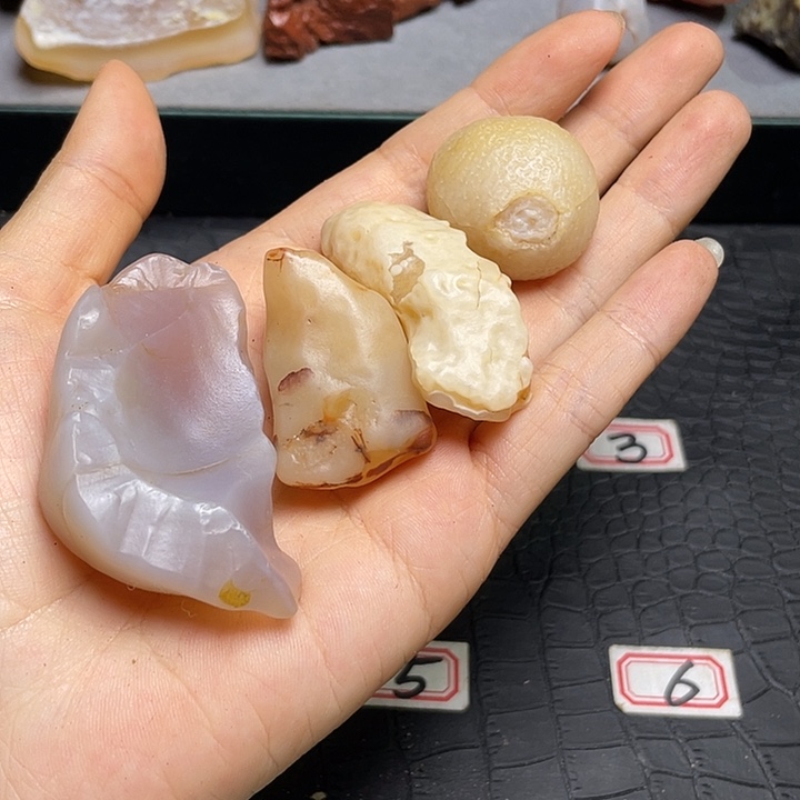 瓶***菴有机玻璃阿拉善戈壁石