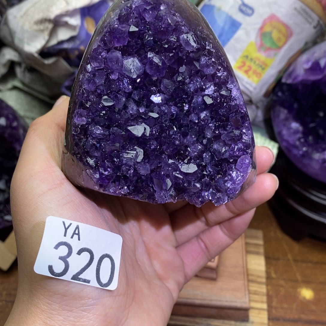 水晶大型摆件（非配饰）未镶嵌