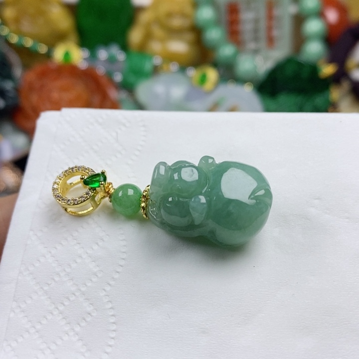 翡翠吊坠(不含链)未镶嵌