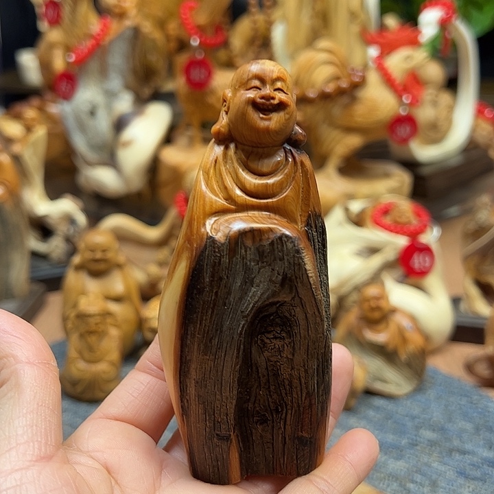 非洲檀香无事牌崖柏摆件