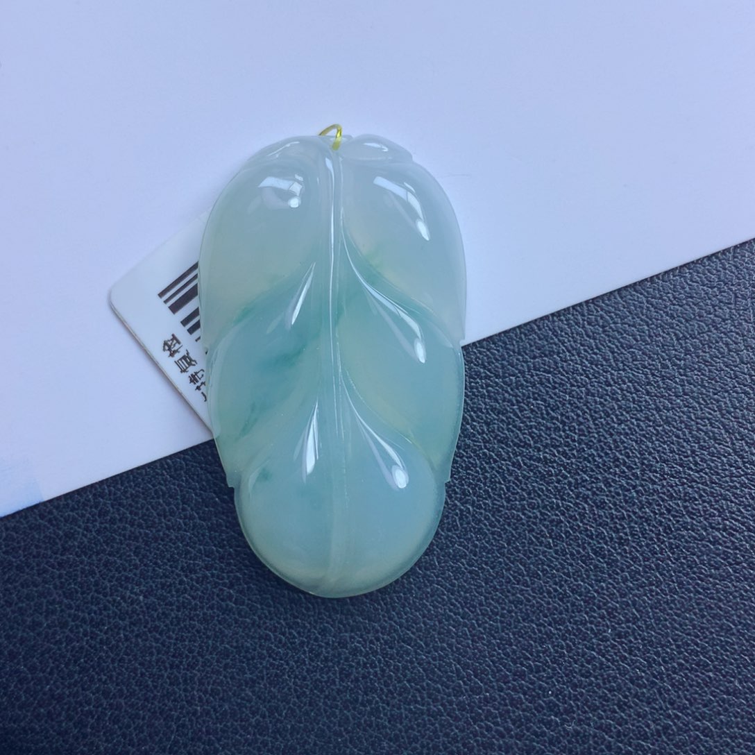 翡翠颈饰未镶嵌金枝玉叶