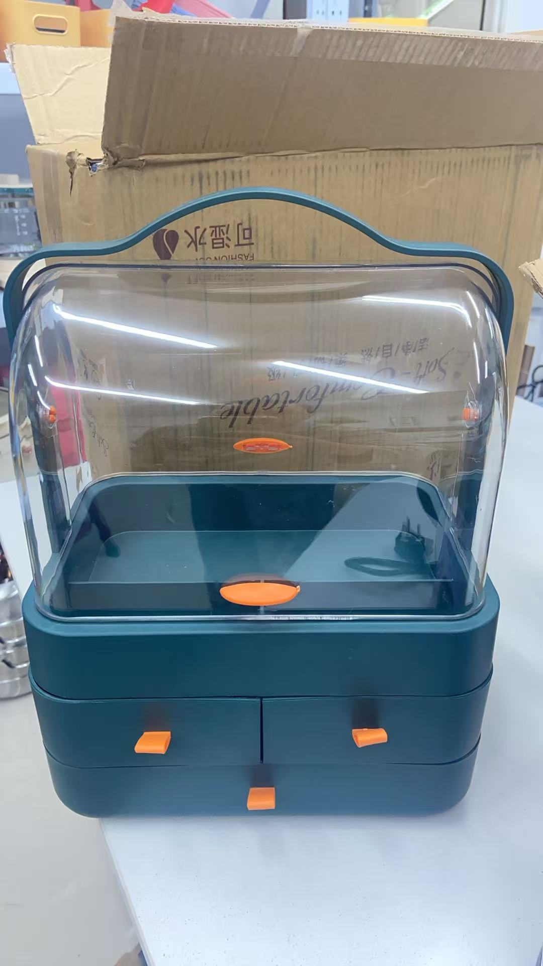 绿色收纳箱化妆品收纳箱