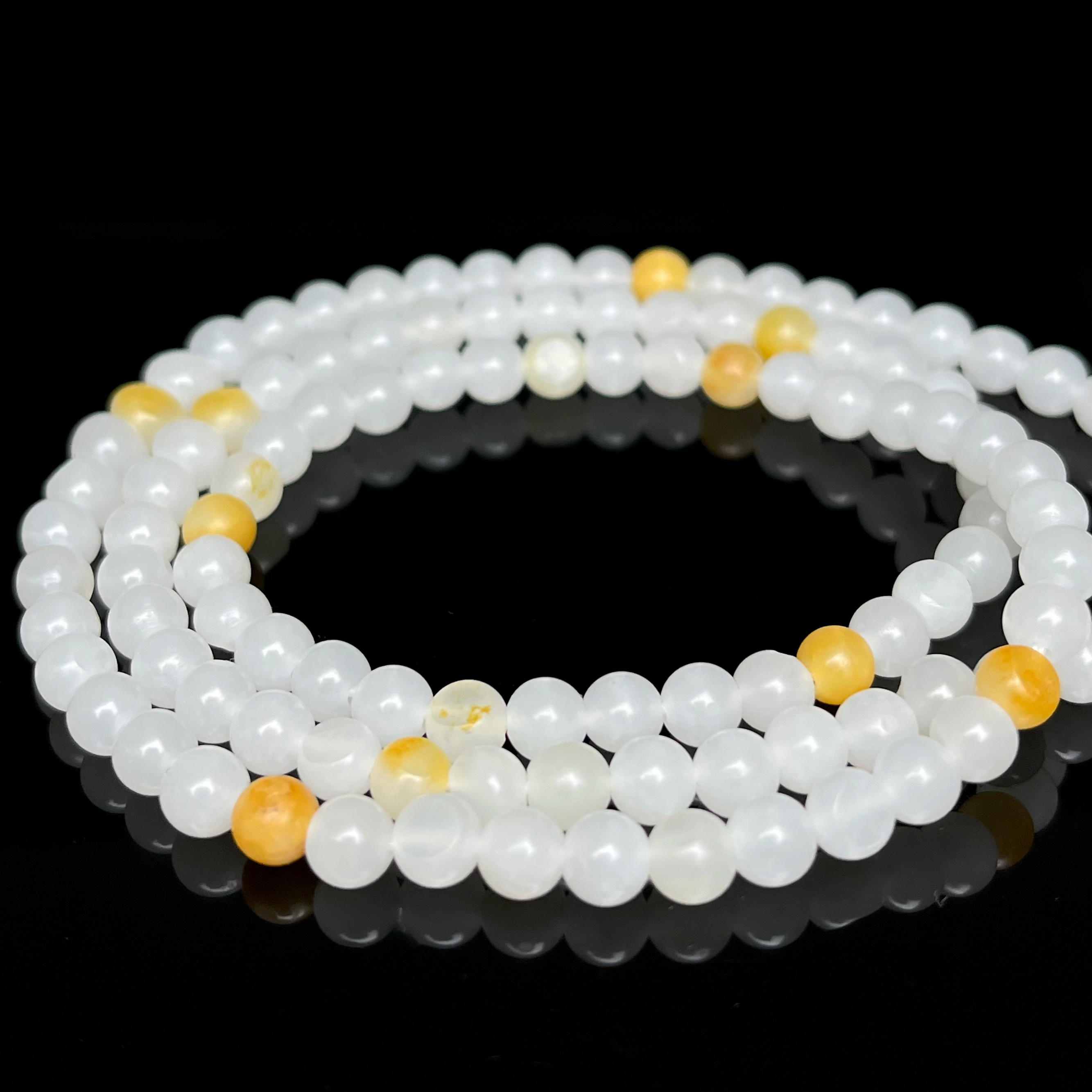 【卡5mm118珠链】新疆和田玉 黄沁白玉圆珠118颗 部分带原毛孔 项链