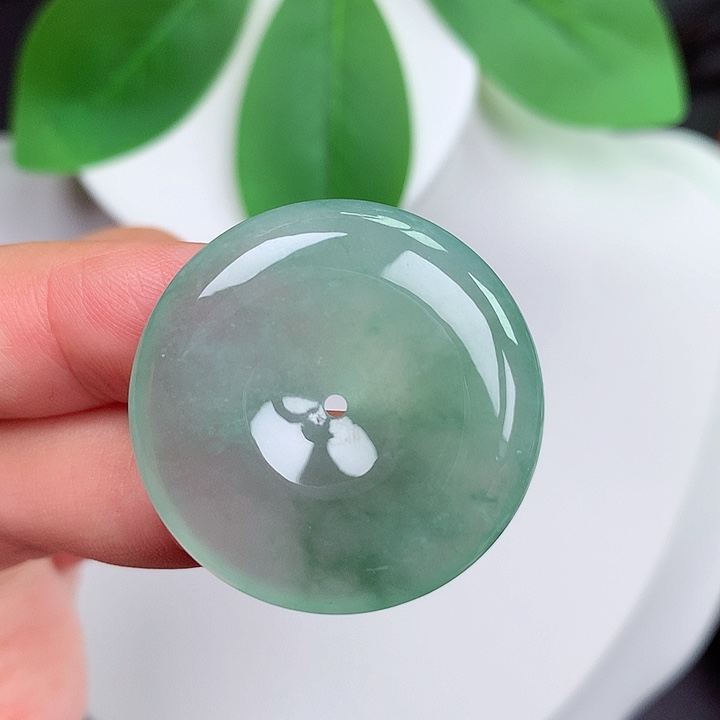 颈饰未镶嵌翡翠平安扣 29.3x5.7mm