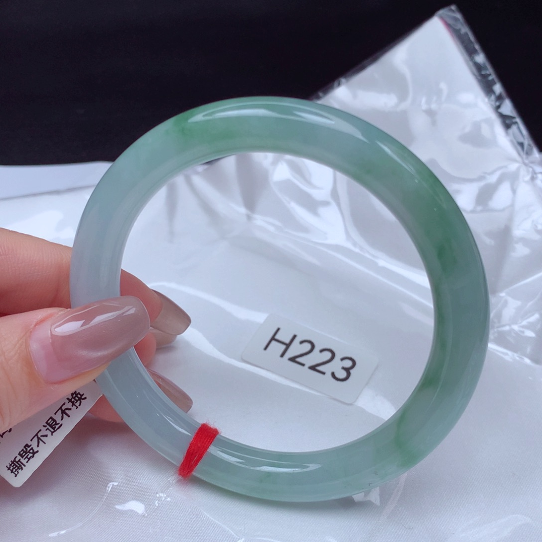 翡翠手镯未镶嵌手镯60