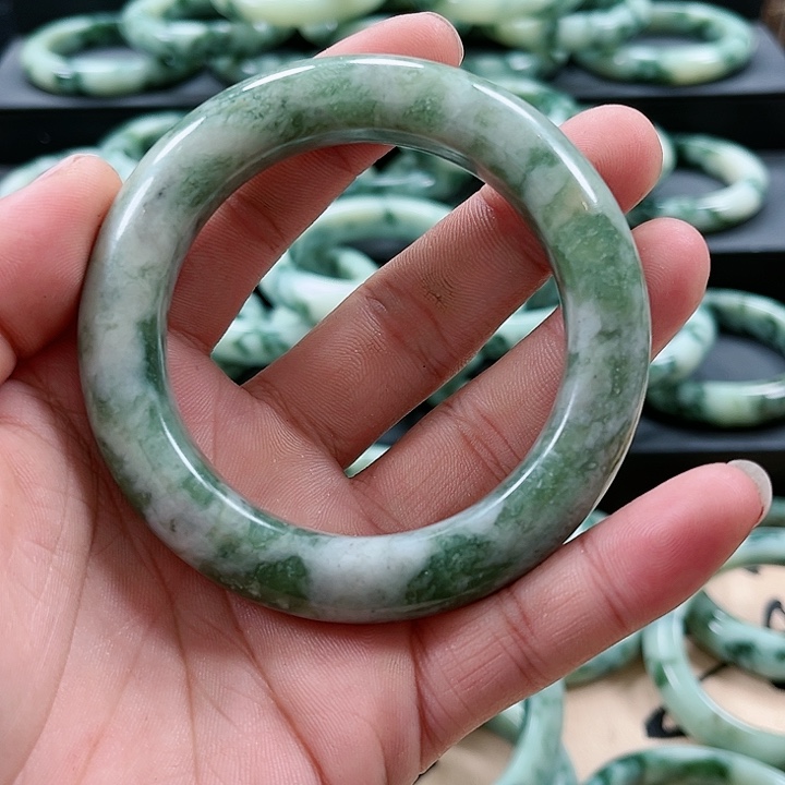 【闪购商品】透闪石-蛇纹石玉手镯银S925镶嵌