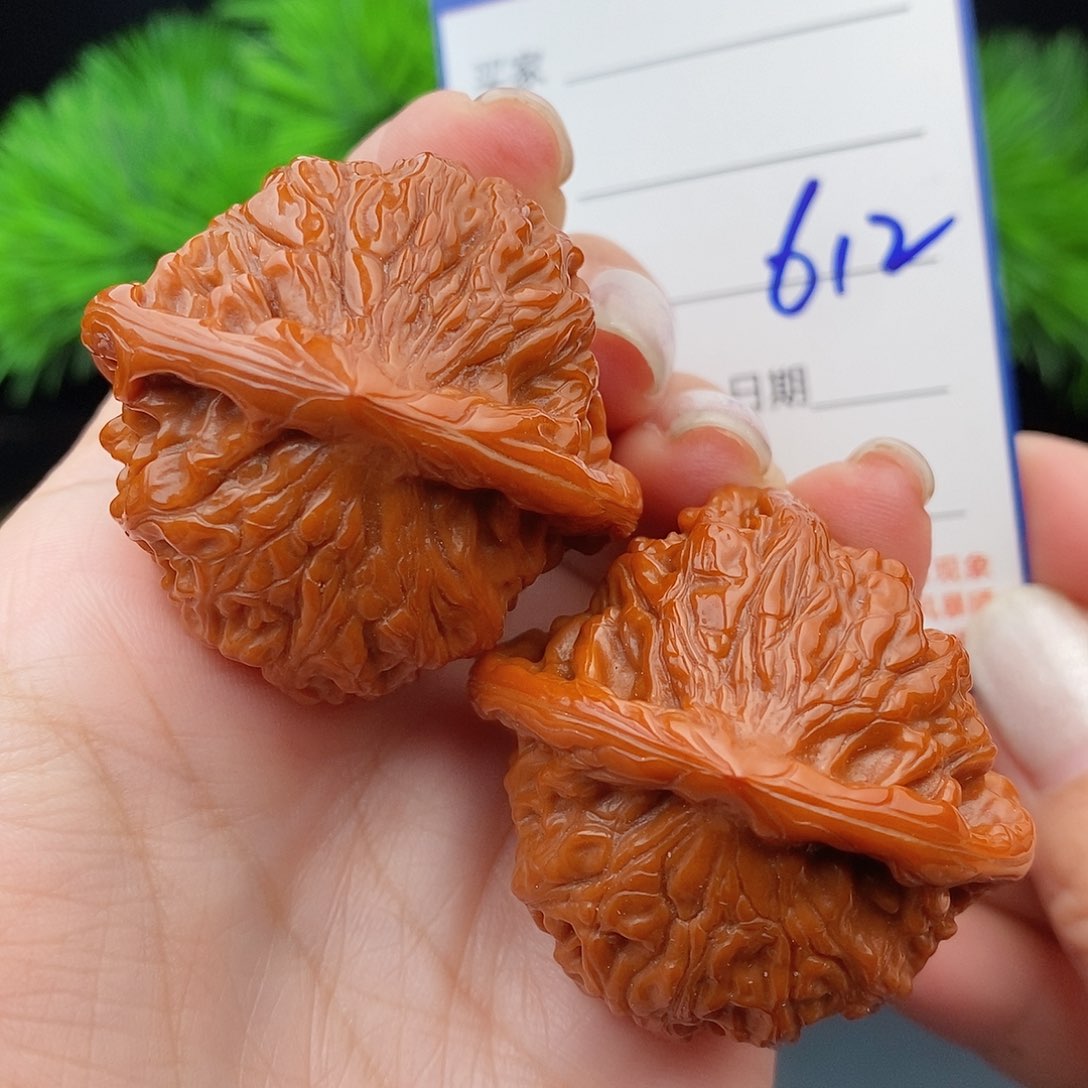 文玩核桃吊坠41红狮子612