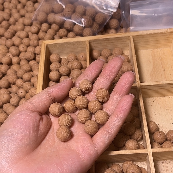 飘***雨手串猴头核桃聚宝盆50颗