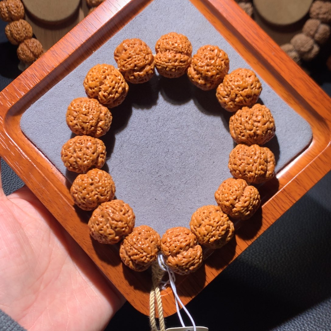 金刚菩提手串23玲珑头货