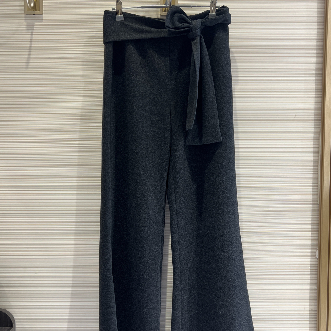 玛丝恩迪秋冬新款大长腿微辣长裤130233