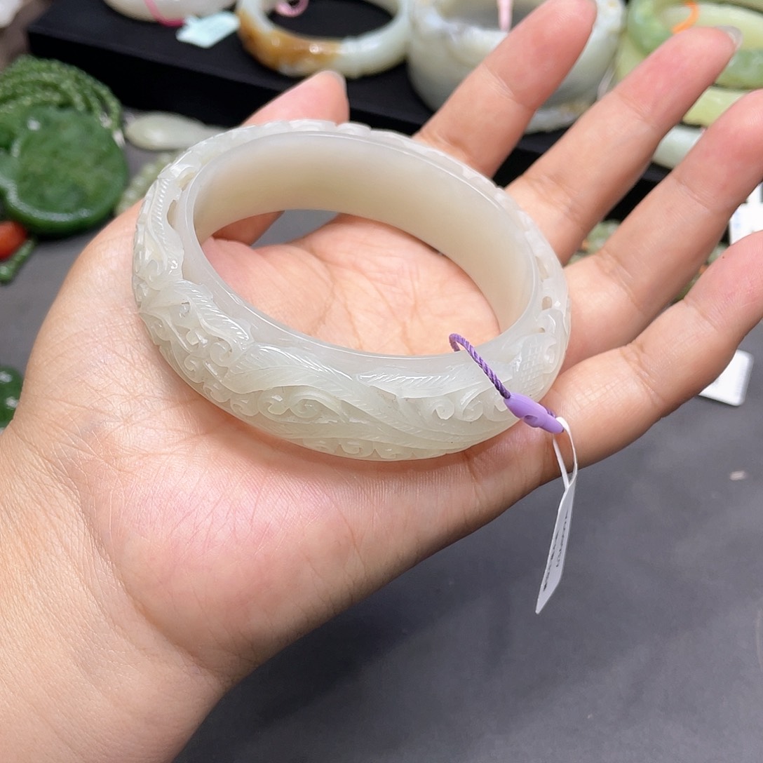 和田玉未镶嵌手镯64圈口11