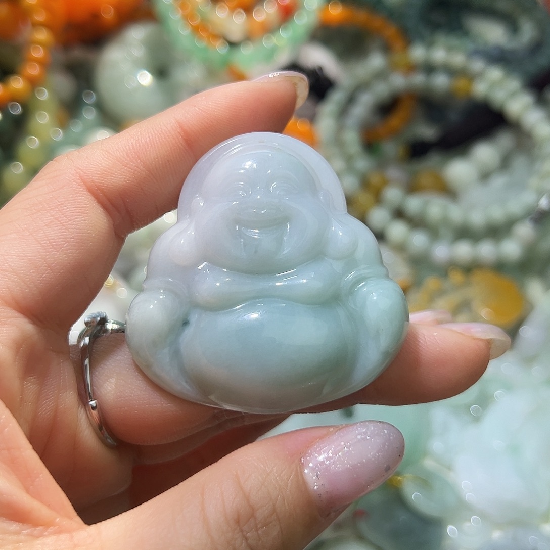 翡翠未镶嵌颈饰富贵