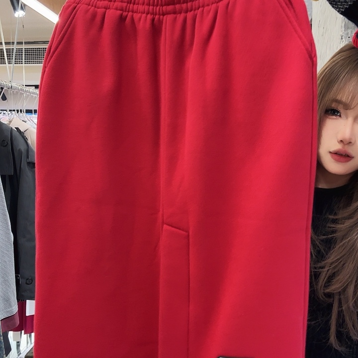 有尾裙子红色1111