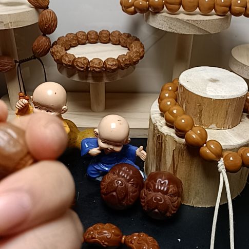 手串橄榄核qerrttyyyu