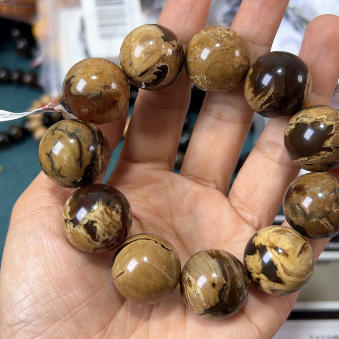 琥珀珠宝奇石未镶嵌71