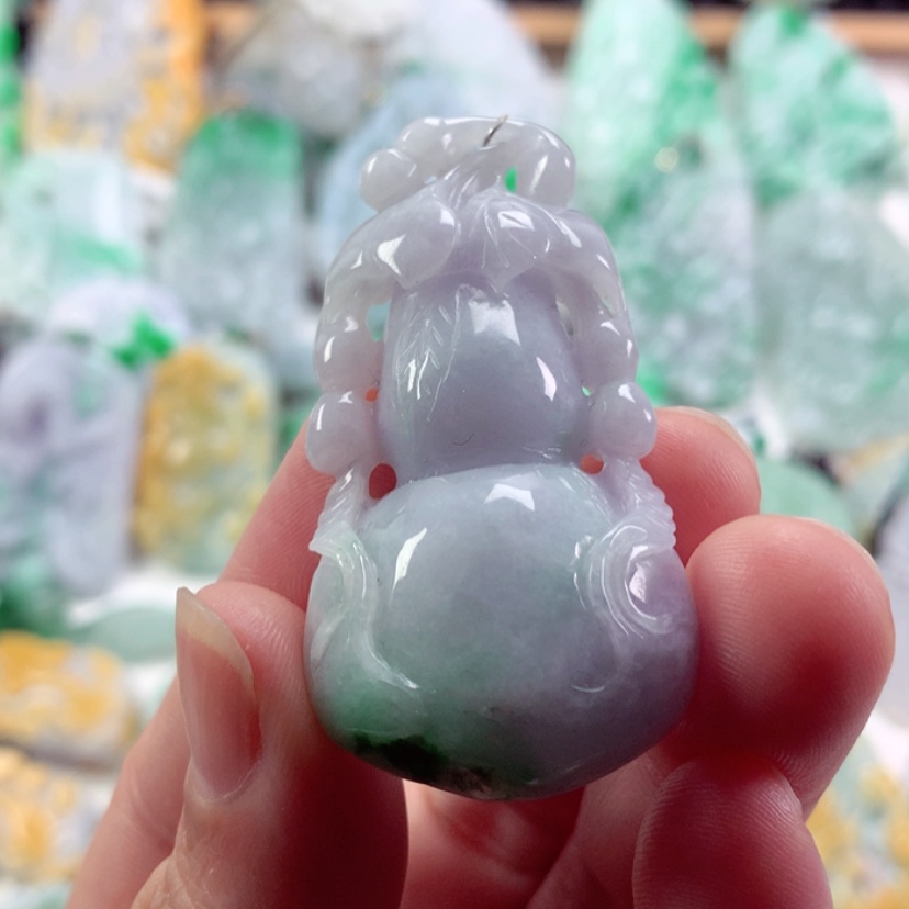 【闪购商品】翡翠吊坠(不含链)未镶嵌