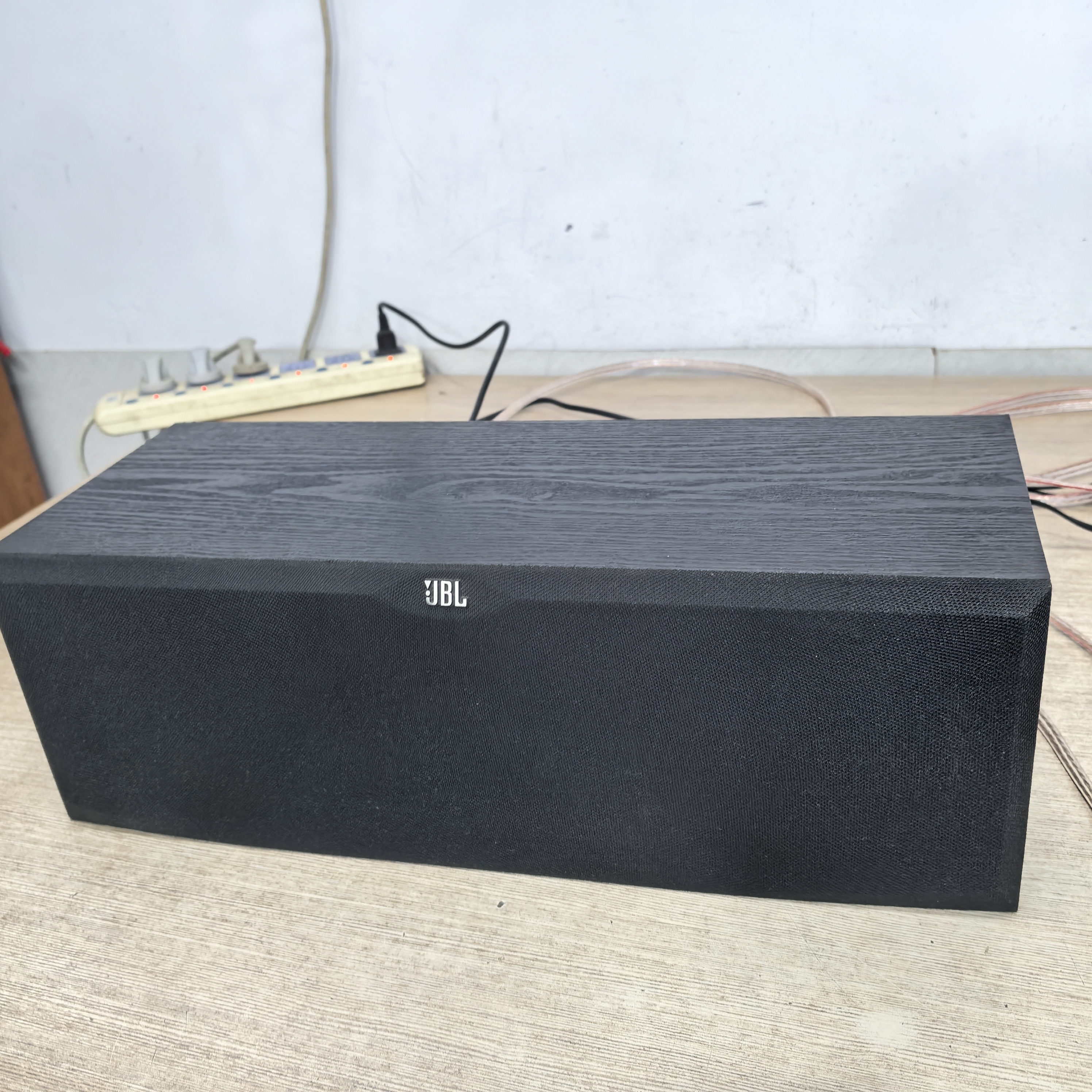 9新  BLB中置音箱无源音箱邮费自理