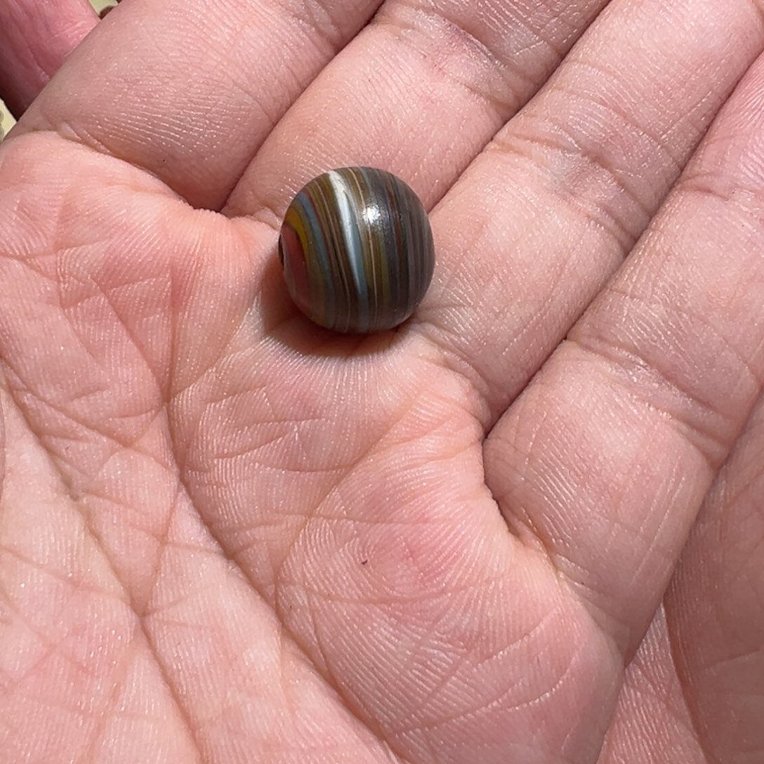 颈饰玻璃各种各样