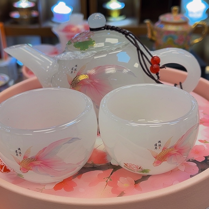 段泥茶杯啦啦啦下雨啦咯哦哦啦啦啦