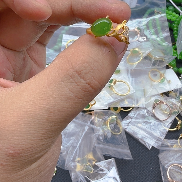 和田玉（碧玉）戒指银S925镀金镶嵌