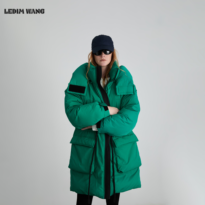 LEDIM WANG山系白鹅绒收腰羽绒服女25秋冬新款孔雀绿连帽保暖外套