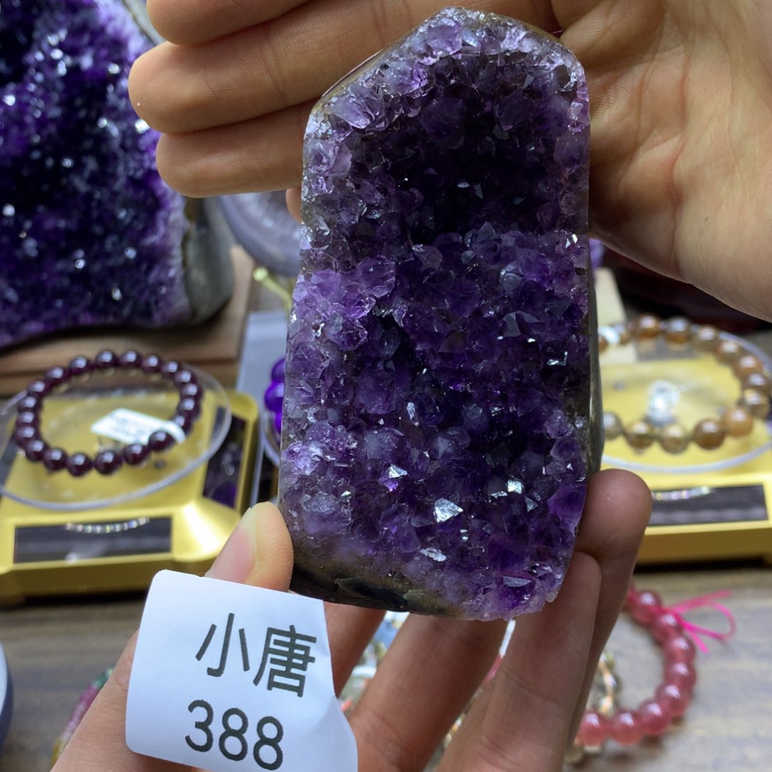 紫晶大型摆件（非配饰）未镶嵌