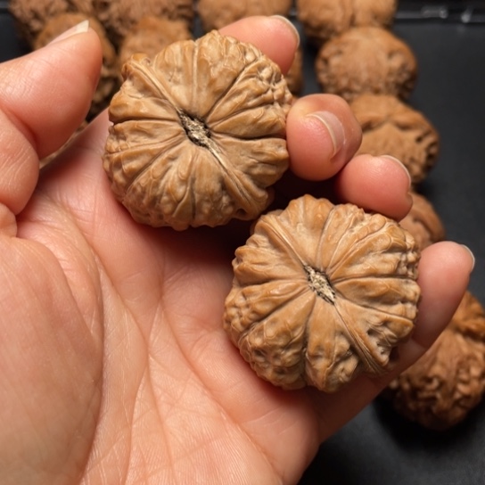 【闪购商品】把件文玩核桃南瓜墩……