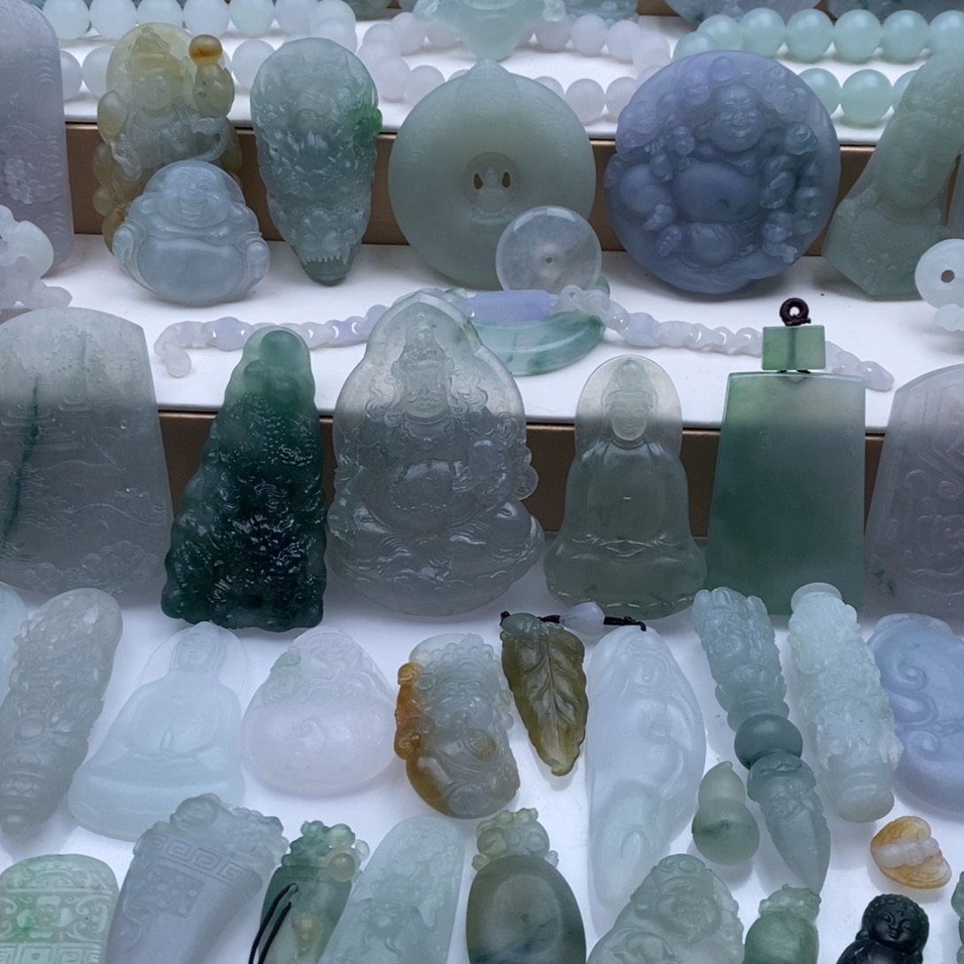 未镶嵌定制翡翠w